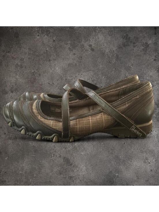 Skechers Shoes - Beautiful Vintage Skechers Mary Jane flats